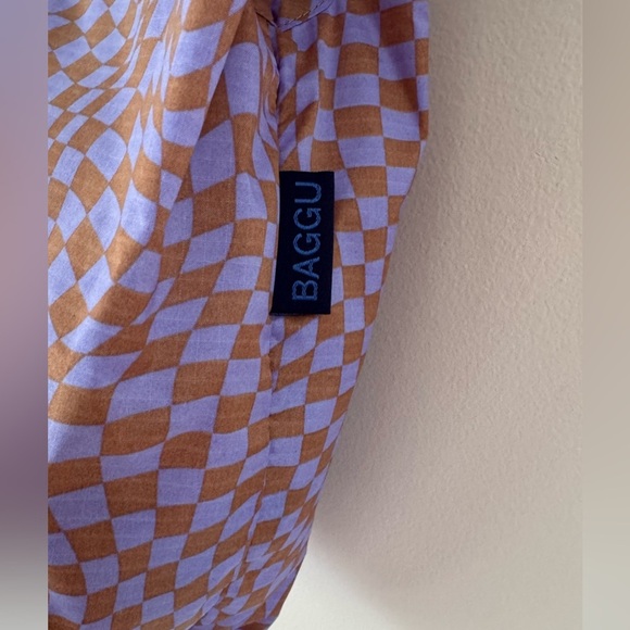 BAGGU Baby Lavender Trippy Checker Mini Nylon Bag - Picture 4 of 4